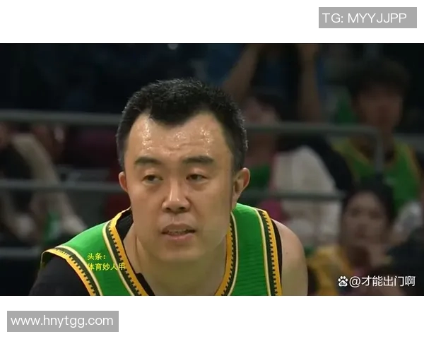 韩德君:从青涩新星到CBA传奇中锋的成长之路与辉煌成就 韩德君:从青涩新星到CBA传奇中锋的成长之路与辉煌成就