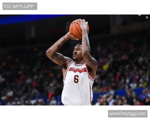 马尚布鲁克斯:从篮球场到人生舞台的精彩转变与奋斗历程 马尚布鲁克斯:从篮球场到人生舞台的精彩转变与奋斗历程