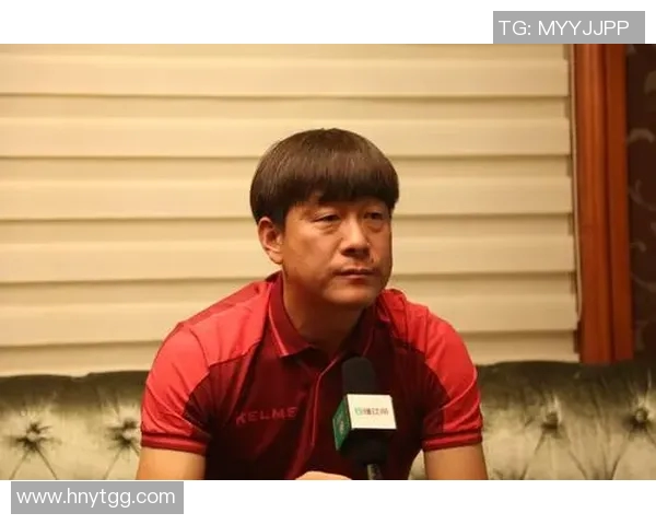 曲圣卿的艺术人生与时代交响：从传统到现代的文化探索之旅