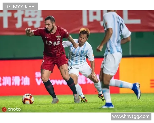 精彩回顾泰达对阵上港的激烈对决录像分析与精彩瞬间分享 精彩回顾泰达对阵上港的激烈对决录像分析与精彩瞬间分享