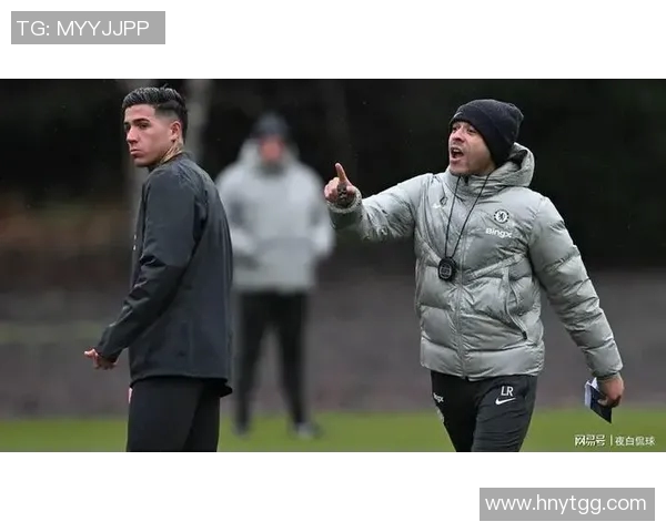 切尔西更衣室风波升级斯特林与恩佐训练场激烈对峙引发关注