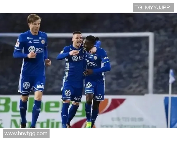 天狼星与松兹瓦尔最新对决分析及赛季表现评估 天狼星与松兹瓦尔最新对决分析及赛季表现评估